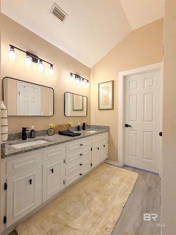 135 Lake Shore Drive, Daphne, AL 36526