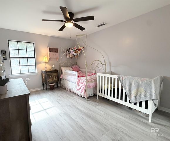 135 Lake Shore Drive, Daphne, AL 36526