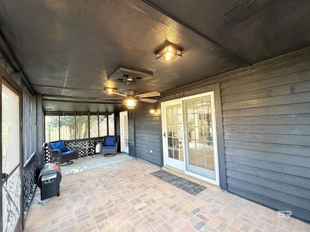 135 Lake Shore Drive, Daphne, AL 36526