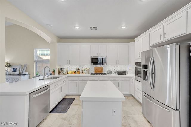 2306 Tedesca Dr., Las Vegas, NV 89052