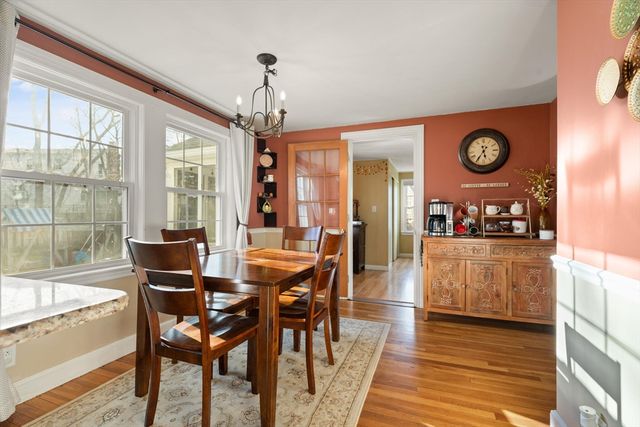 11 Hoover Rd, Walpole, MA 02081