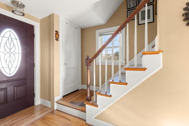 11 Hoover Rd, Walpole, MA 02081