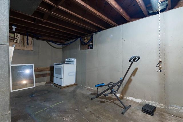 4517 Lawn Avenue, Kansas City, MO 64130