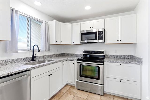 209 N 850 E, Layton, UT 84041