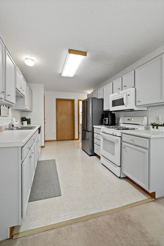 8839 Hastings Circle NE, Blaine, MN 55449