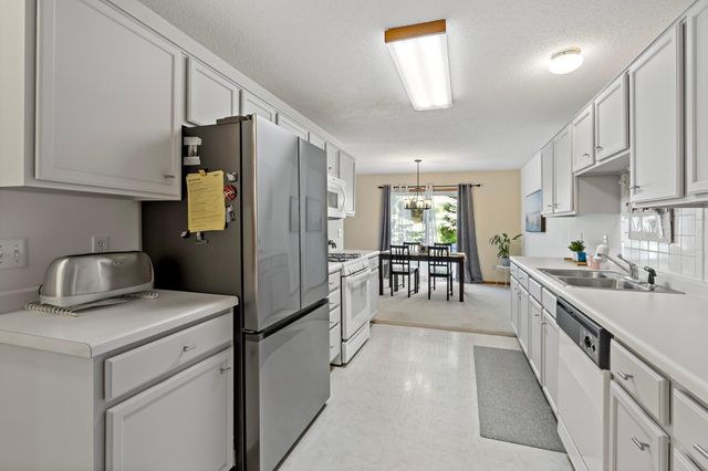 8839 Hastings Circle NE, Blaine, MN 55449