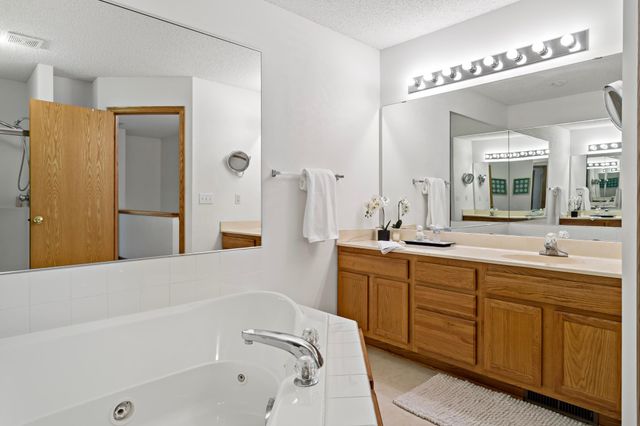 8839 Hastings Circle NE, Blaine, MN 55449