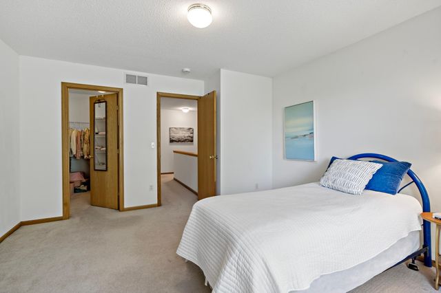 8839 Hastings Circle NE, Blaine, MN 55449