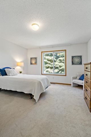 8839 Hastings Circle NE, Blaine, MN 55449