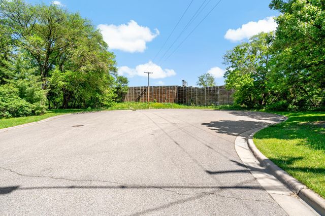 8839 Hastings Circle NE, Blaine, MN 55449