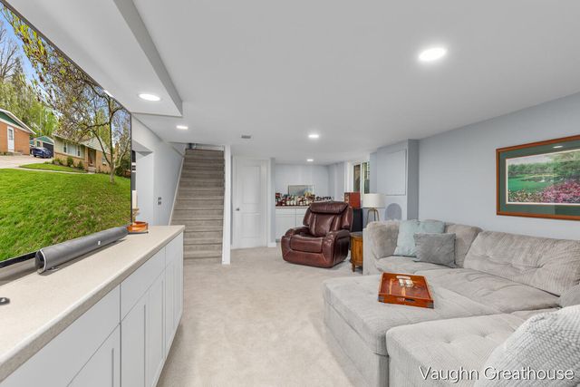 1501 Carlton Avenue, Grand Rapids, MI 49505