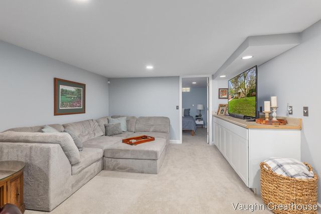 1501 Carlton Avenue, Grand Rapids, MI 49505