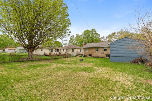 1501 Carlton Avenue, Grand Rapids, MI 49505