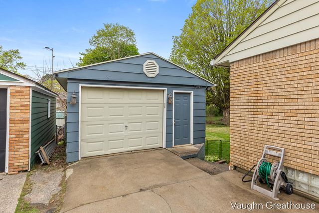 1501 Carlton Avenue, Grand Rapids, MI 49505