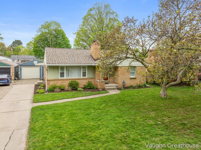 1501 Carlton Avenue, Grand Rapids, MI 49505