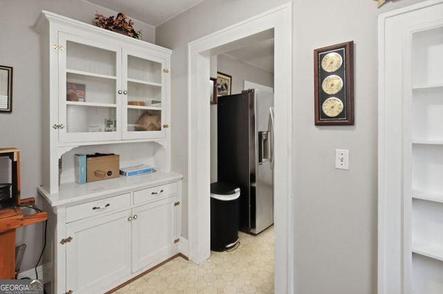 791 Park Avenue SE, Lindale, GA 30147