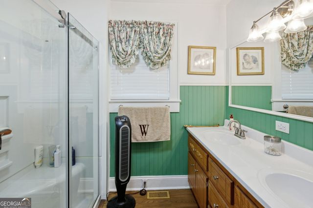 791 Park Avenue SE, Lindale, GA 30147