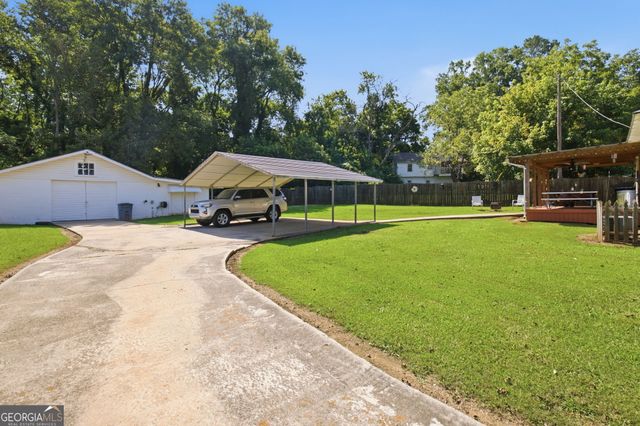 791 Park Avenue SE, Lindale, GA 30147