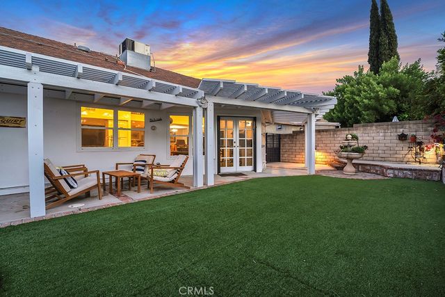6305 Crebs, Tarzana, CA 91335