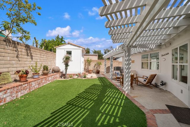 6305 Crebs, Tarzana, CA 91335