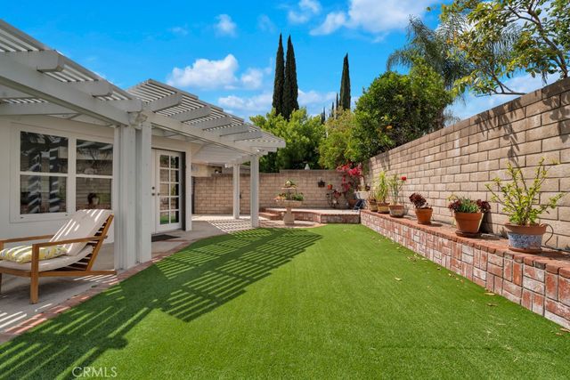 6305 Crebs, Tarzana, CA 91335
