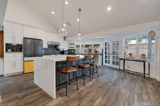 6305 Crebs, Tarzana, CA 91335