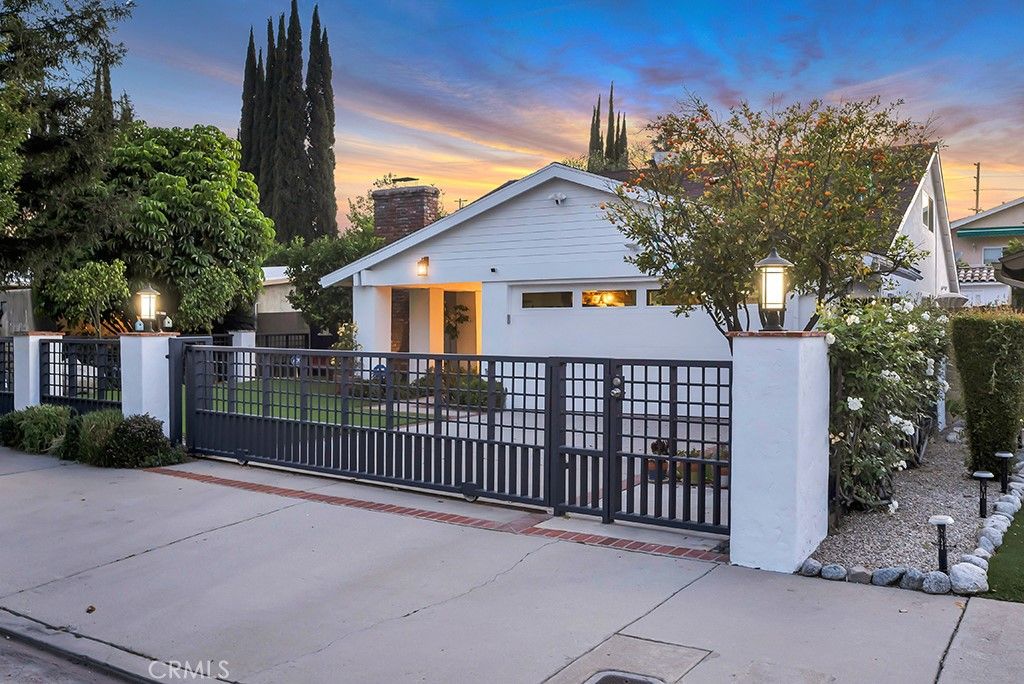 6305 Crebs, Tarzana, CA 91335