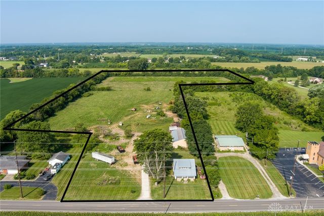 7290 Peters Road, Tipp City, OH 45371