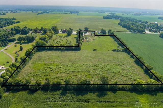 7290 Peters Road, Tipp City, OH 45371