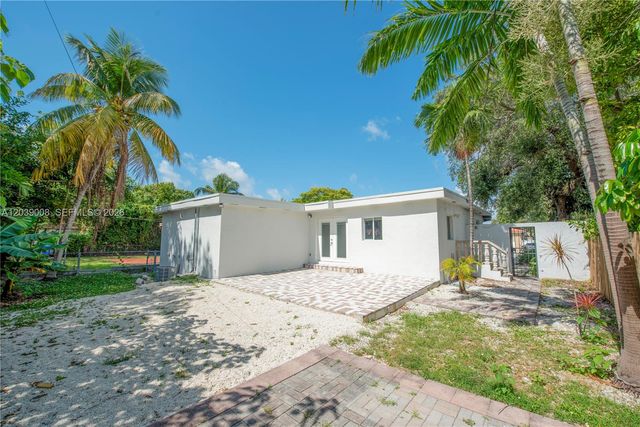 2721 SW 29th Ct, Miami, FL 33133