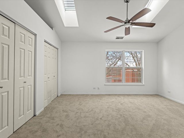 209 Huntington Court, Oswego, IL 60543