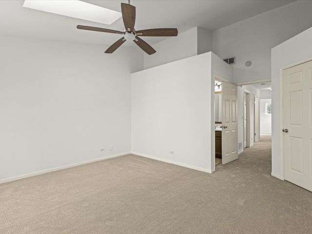 209 Huntington Court, Oswego, IL 60543