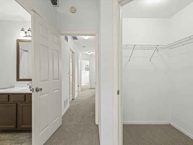 209 Huntington Court, Oswego, IL 60543