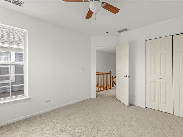 209 Huntington Court, Oswego, IL 60543