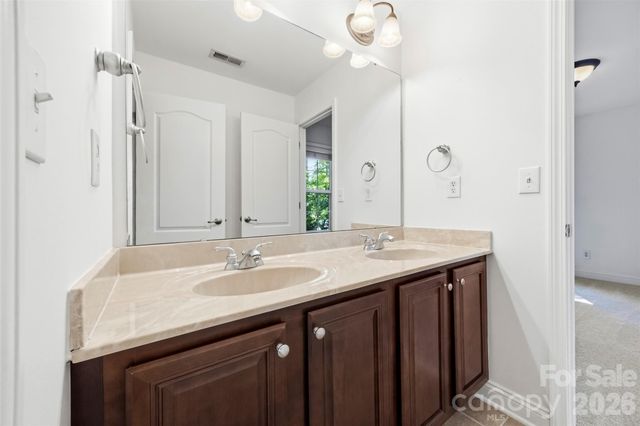 1703 Caddy Court, Matthews, NC 28104