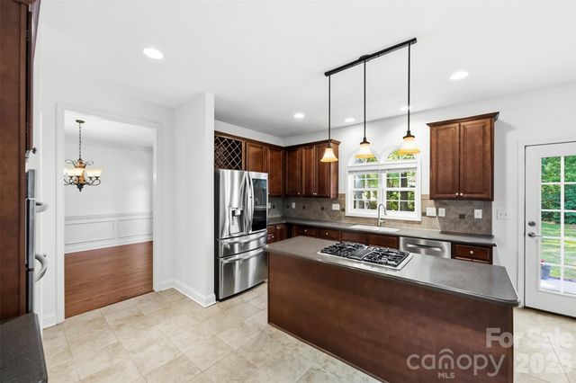 1703 Caddy Court, Matthews, NC 28104