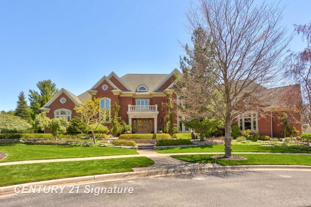 8 Appleshire Court, Thomas Twp, MI 48623