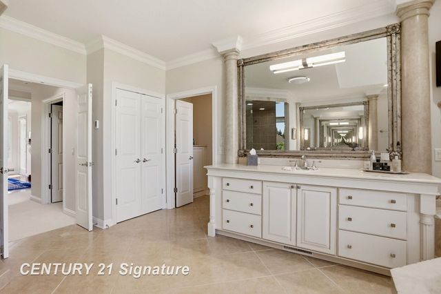 8 Appleshire Court, Thomas Twp, MI 48623