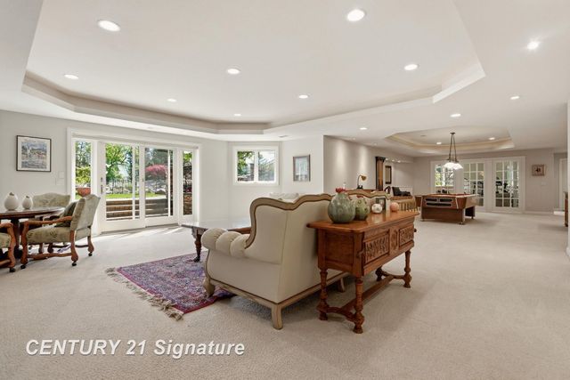 8 Appleshire Court, Thomas Twp, MI 48623