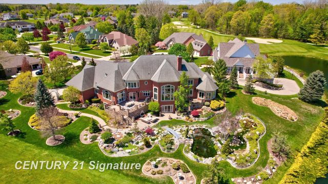 8 Appleshire Court, Thomas Twp, MI 48623