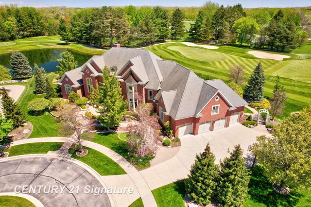 8 Appleshire Court, Thomas Twp, MI 48623