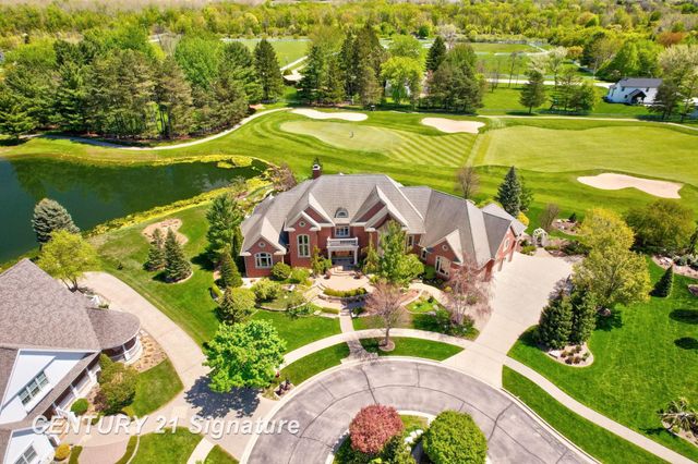 8 Appleshire Court, Thomas Twp, MI 48623
