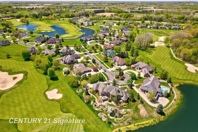 8 Appleshire Court, Thomas Twp, MI 48623