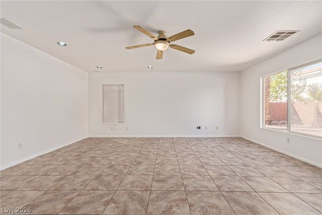 1066 Aspen Valley Avenue, Las Vegas, NV 89123