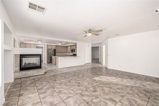 1066 Aspen Valley Avenue, Las Vegas, NV 89123