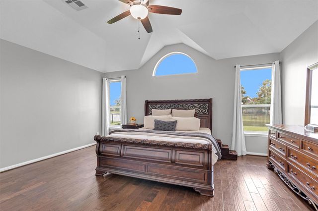 3002 E Lake Falls Circle, Spring, TX 77386
