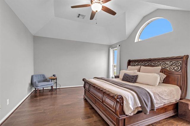 3002 E Lake Falls Circle, Spring, TX 77386