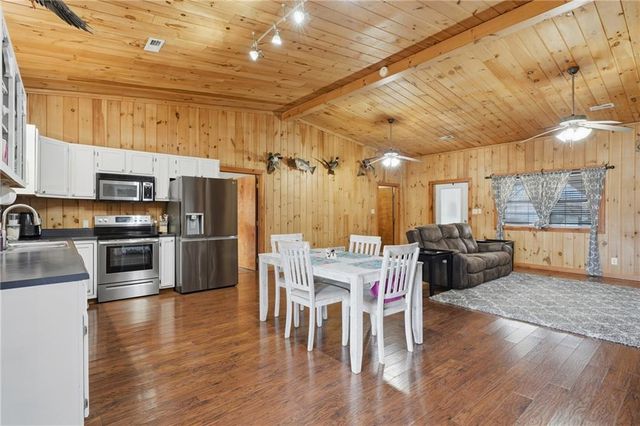 44 J Highway, Plattsburg, MO 64477