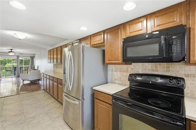 1028 APOLLO BEACH BOULEVARD 203, Apollo Beach, FL 33572