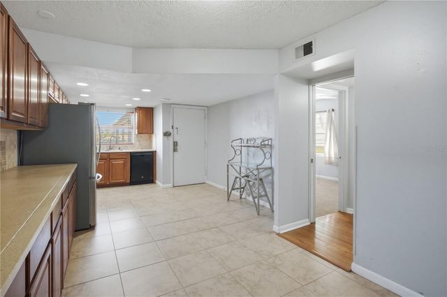 1028 APOLLO BEACH BOULEVARD 203, Apollo Beach, FL 33572